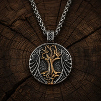 Collar vikingo \"Colgante del Árbol de los Mundos\"