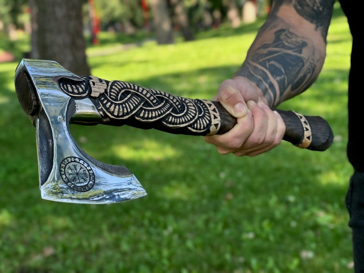 Hacha de guerrero vikingo - &quot;Aegis Axe&quot;