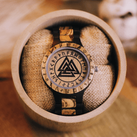 Reloj de madera Valknut - Odin's Hall