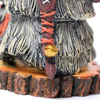Gran estatua de un guerrero vikingo