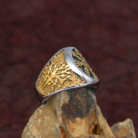 Anillo de brújula vikingo y árbol de la vida