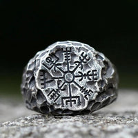 Anillo \"Sigue tu camino\" Vegvisir | Acero inoxidable