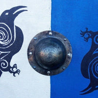 Escudo vikingo de Hugin y Munin