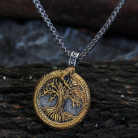 Collar árbol sagrado de Yggdrasil con Jörmungand