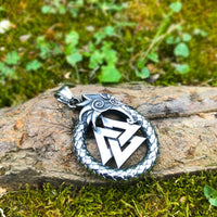 Collar de luchador valiente - Valknut