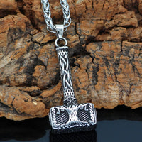 Collar Mjolnir con el árbol de la vida Yggdrasil