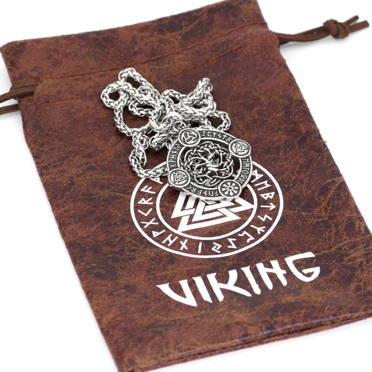 Collar simbólico vikingo