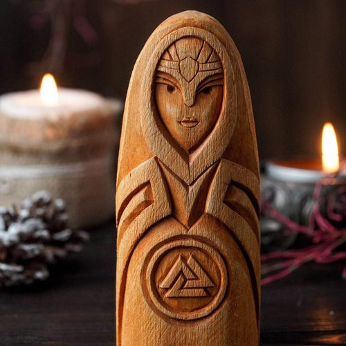 House & Decoration Frigg Wooden statue, Norse god statue, Viking statue - Odins Hall