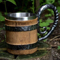 La taza de madera vikinga