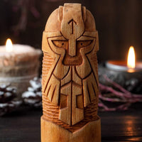 Estatua de madera de Thor